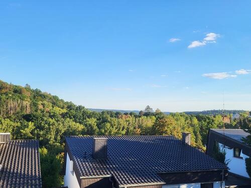 Foto - 2 ZKB im DG, 65qm klimatisiert und möbliert, nicht für WG