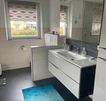 Helle moderne 3-Zimmer EG Wohnung (teilmöbliert) - Vorbach