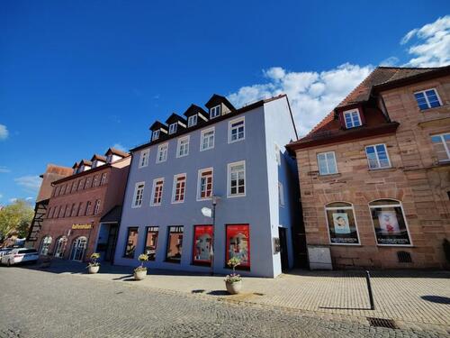 Foto - 1A Innenstadt-Lage in Schwabach : Laden, Cafe, Gastro - OHNE PROV