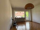 Foto - 2 Zimmer Mietwohnung - 650,00&nbsp;EUR Kaltmiete, ca.&nbsp; 61,00&nbsp;m&sup2;