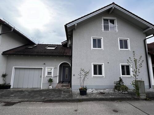 Foto - 9 Zimmer Einfamilienhaus zum Kaufen in Waldkraiburg