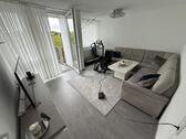 Foto - Renovierte 3-Zimmer-Wohnung mit Balkon & 2 Bädern in Hackenbroich