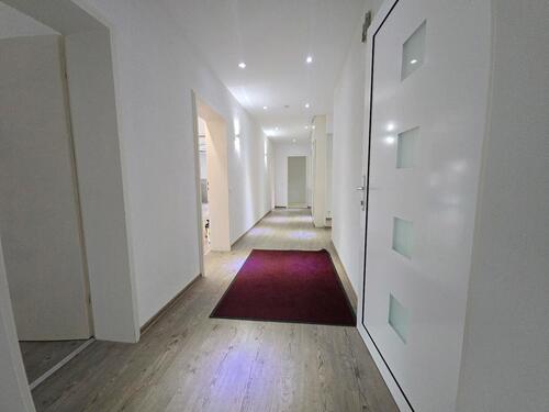 Foto - Wunderschöne 3,5 Zimmer Etagenwohnung in Süßen, 115qm, Südbalkon