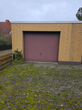 Foto - Garage Kleinburgwedel nahe Bahnhof