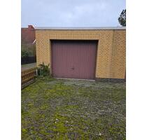Garage Kleinburgwedel nahe Bahnhof