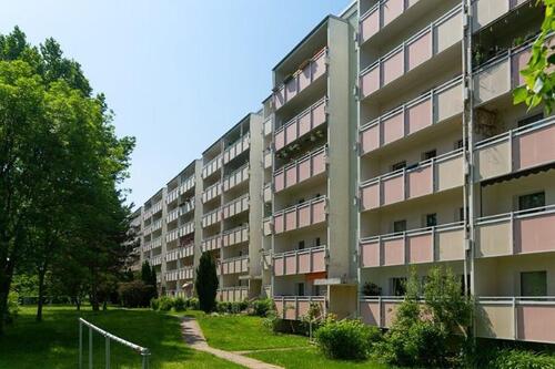 Foto - Renovierung einer familienfreundlichen 3-Zimmer-Wohnung mit Balkon!