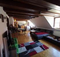 3-Zimmer-Dachgeschosswohnung - 500,00&nbsp;EUR Kaltmiete, ca.&nbsp; 90,00&nbsp;m&sup2; in Ochsenfurt (PLZ: 97199)