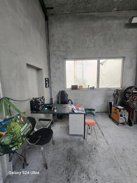 Foto - Halle für Autoaufbereitung oder Lager zu vermieten