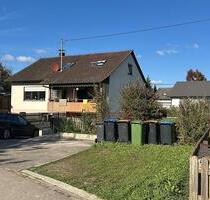 Haus mit 2 Wohnungen und einer Einliegerwohnung - Herrenberg