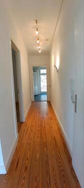 Foto - Altbau, 2-3 Zimmer Wohnung, 1 OG, 2 Balkone, HH Bergedorf