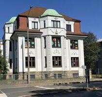 Großzügige Bürofläche in stolzer Villa zentrumsnah am Schwanenteich! Stellplätze am Objekt optional - Zwickau