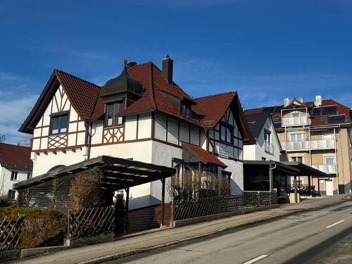 Foto - Ein-Zweifamilienhaus in Deggendorf