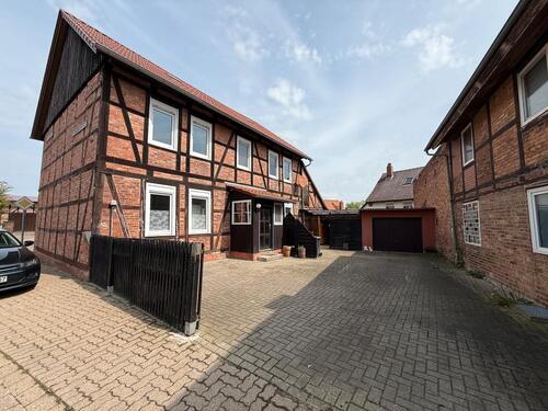 Foto - Charmantes Fachwerk Einfamilienhaus mit Garage&Garten in Timmern