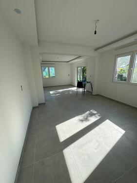 Foto - Haus mit Stallungen & Scheune - vielseitig nutzbar Feldrandlage