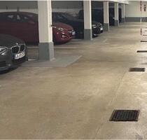 Tiefgaragenstellplatz zu vermieten – Doppelparker (unten) - Freising Ast