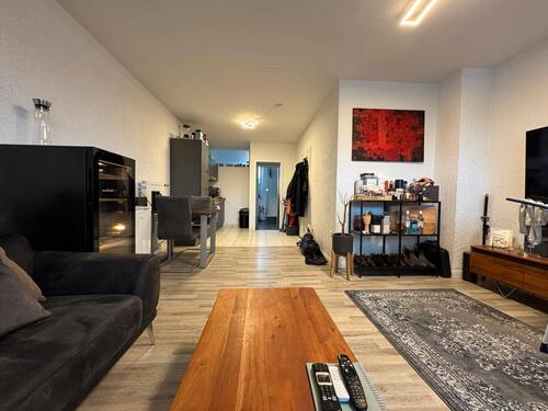 Foto - Zentrale, lichtdurchflutete Altbauwohnung mit moderner Küche