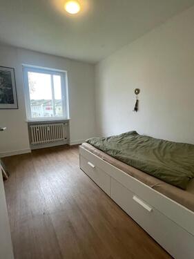 Foto - Wg Zimmer Koblenz - 400,00&nbsp;EUR Kaltmiete, ca.&nbsp; 100,00&nbsp;m&sup2;