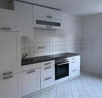 Große 5 Zi.- Wohnung - perfekt für WG - 2 Bäder; nähe Willi Bhf. - Kassel Bettenhausen