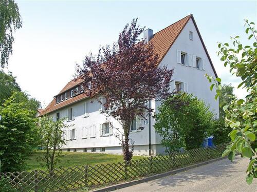 Foto - Kleine 3-Zimmer-Wohnung - 440,00&nbsp;EUR Kaltmiete, ca.&nbsp; 48,22&nbsp;m&sup2;
