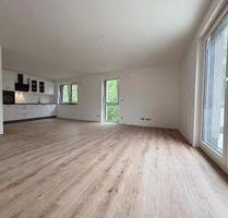 Neubau-Erstbezug | Großzügige 2-Zi.-Whg. | 91 m², EBK, Balkon, TG - Göttingen Elliehausen / Esebeck
