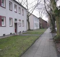 Miet mich - 2-Zimmer-Wohnung - 499,00 EUR Kaltmiete, in Essen (PLZ: 45327) Stadtbezirk VI