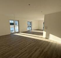 Neubau-Erstbezug – Hochwertige 4-Zimmer-Gartenwohnung (ca. 125qm) - Mindelheim