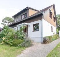 ✨ Helle Doppelhaushälfte in Zehlendorf-Lichterfelde – familienfreundlich, gepflegt - Berlin Steglitz-Zehlendorf