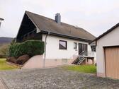 Foto - Einfamilienhaus in Hohenroda - 1.250,00&nbsp;EUR Kaltmiete, ca.&nbsp; 150,00&nbsp;m&sup2;