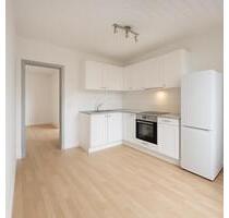 Großzügige 4-Zimmer Wohnung mit Balkon - Regen