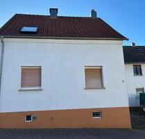 Haus mit 6 Zimmern in Bruchköbel zu vermieten!