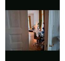 WG Zimmer im Traum-Altbau - 580,00 EUR Kaltmiete, ca.  26,00 m² in Leipzig (PLZ: 04103) Mitte