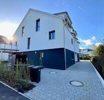 3-Zimmer-Wohnung im Effizienzhaus mit EBK, Parkett und Aufzug - Wiesbaden Bierstadt