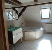 Sonnige 1-Raum-WE für Single im Dachgeschoß - Zwickau Neuplanitz