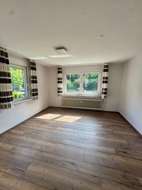 Foto - Helle 4-Zimmer-Wohnung mit Garten und Stellplätzen in Daaden