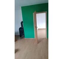 3 zimmer wohnung mit balkon und holzofen - Kirchberg (Hunsrück)