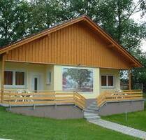 Wohnen im Grünen - Zweiraumwohnung 50qm mit Terrasse - Zeulenroda-Triebes