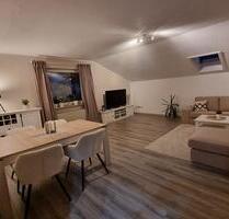 Großzügige 4-ZKB-DG-Wohnung (116 m²) mit Südbalkon & Stellplatz - Grünberg