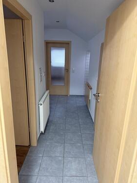 Foto - 2 Zimmer DG-Wohnung - 550,00&nbsp;EUR Kaltmiete, ca.&nbsp; 48,00&nbsp;m&sup2;