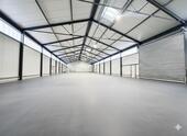 Foto - Ihre neue Logistikdrehscheibe - stützenfreie Hallenfläche - zentrale Lage zwischen A7A8A96