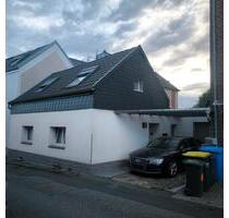 Einfamilienhaus + Garage + Carport + Terrasse - Kerpen Balkhausen
