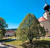 2 Zimmerwohnung - 650,00&nbsp;EUR Kaltmiete, ca.&nbsp; 86,00&nbsp;m&sup2; in Zachenberg (PLZ: 94239)