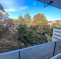 von privat 1-Zi-Apartment saniert Winterhude Grenze Eppendorf - Hamburg Langenhorn