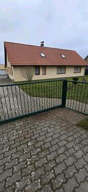 Foto - Verkaufe Großes Einfamilienhaus mit Großen Nebengebäude