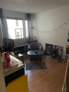 Foto - Zwischenmiete 01.12.-31.12.25 UNFURNISHEDUNMÖBELIERT