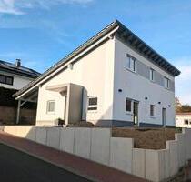 Zu Vermieten Einfamilienhaus Ruhige Lage - Breidenbach