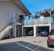 4 Zimmer | Eigener Eingang | 36 m² Dachterrasse - Altenmarkt an der Alz
