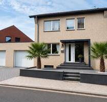 Individuelles Ein-Zwei Familienhaus - Nettetal
