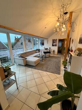 Foto - Möblierte 3-Zimmer-Dachgeschosswohnung mit Balkon ab 15. März 26