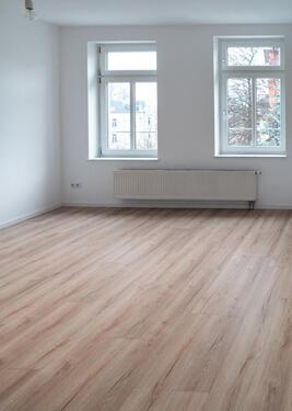 Foto - Kompakt geschnittene 3-Raum-Wohnung mit Balkon – 68 m² im 3. OG