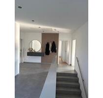 Helle, kernsanierte 3-Zimmer Wohnung mit Balkon in Rietberg-Bokel